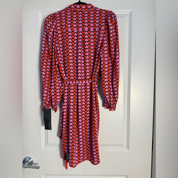 Diane Von Furstenberg Pink and Red Hearts Dress| Size 4| NWT|Designer Dress - Picture 2 of 4